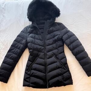 Moose knuckles black puffer jacket